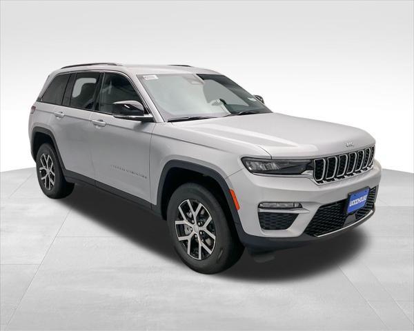 new 2025 Jeep Grand Cherokee car, priced at $40,975