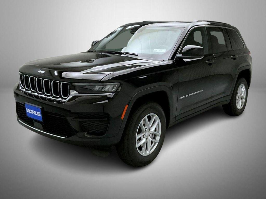 new 2025 Jeep Grand Cherokee car, priced at $35,566
