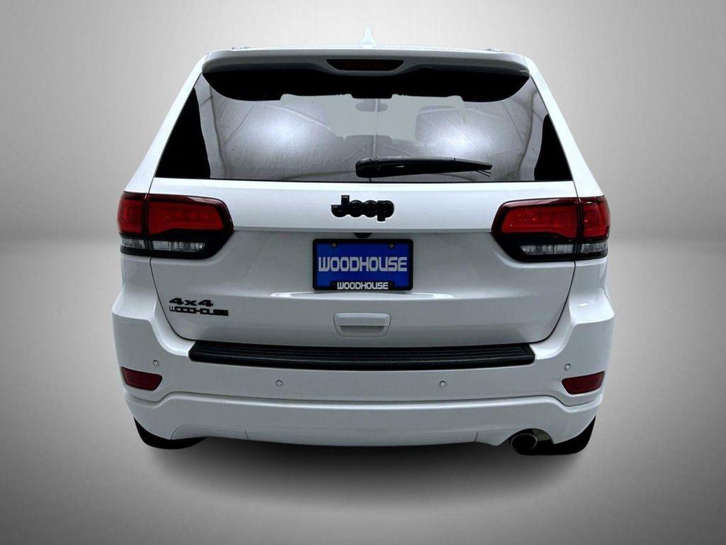 used 2021 Jeep Grand Cherokee car, priced at $23,613