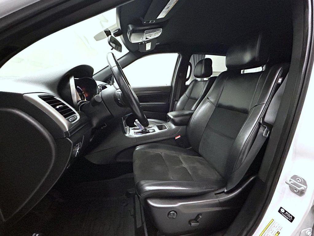used 2021 Jeep Grand Cherokee car, priced at $23,613