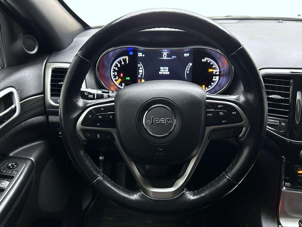 used 2021 Jeep Grand Cherokee car, priced at $23,613