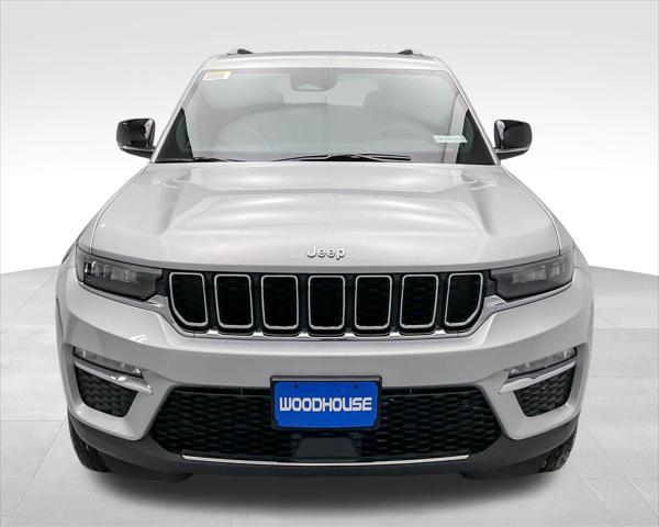 new 2025 Jeep Grand Cherokee car, priced at $41,974