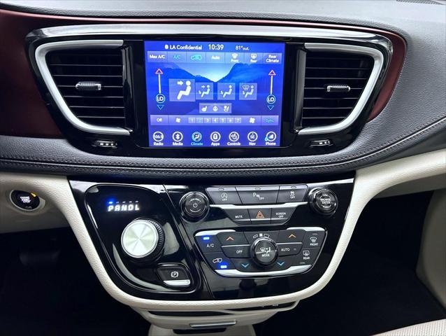 used 2018 Chrysler Pacifica car, priced at $18,550