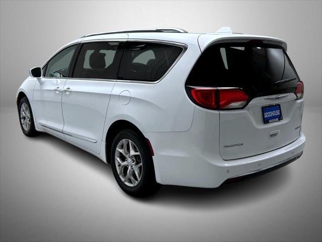 used 2018 Chrysler Pacifica car, priced at $18,550