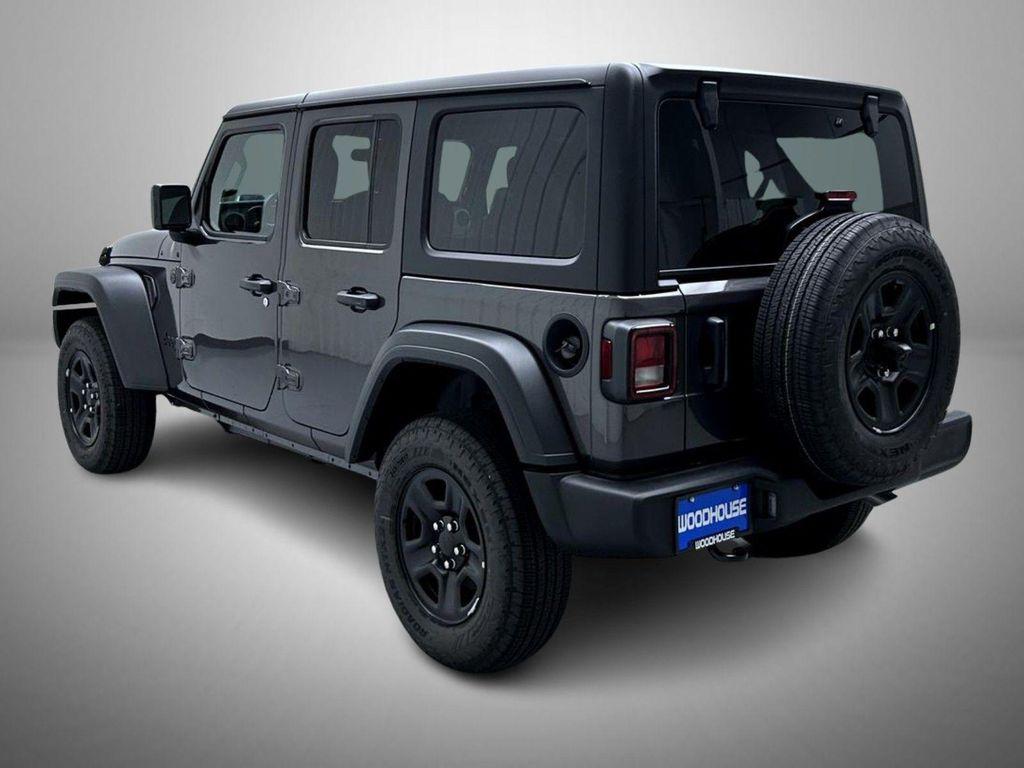 new 2025 Jeep Wrangler car, priced at $39,747