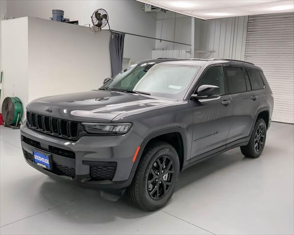new 2024 Jeep Grand Cherokee L car, priced at $44,754