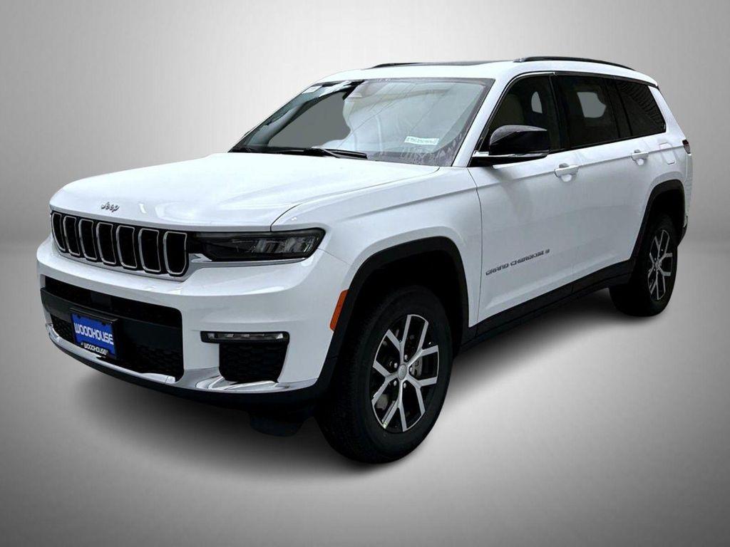 new 2025 Jeep Grand Cherokee L car, priced at $44,831