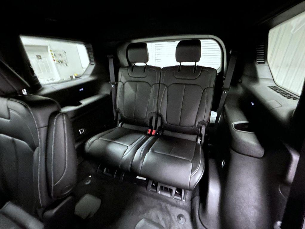 new 2025 Jeep Grand Cherokee L car, priced at $42,074