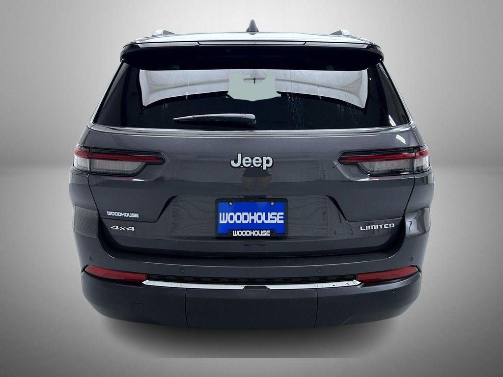 new 2025 Jeep Grand Cherokee L car, priced at $42,074