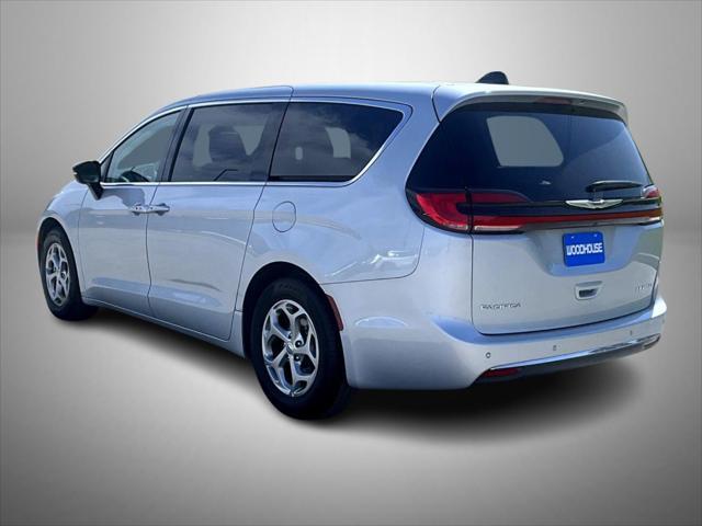 used 2024 Chrysler Pacifica car, priced at $36,521