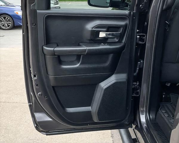 used 2022 Ram 1500 Classic car, priced at $31,425