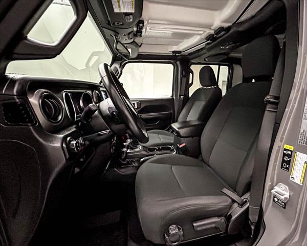 used 2022 Jeep Gladiator car, priced at $33,625