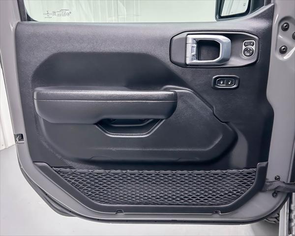 used 2022 Jeep Gladiator car, priced at $33,625