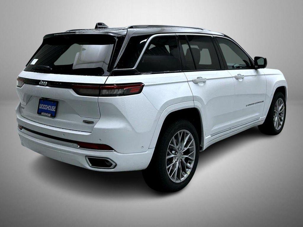 new 2025 Jeep Grand Cherokee car, priced at $61,469