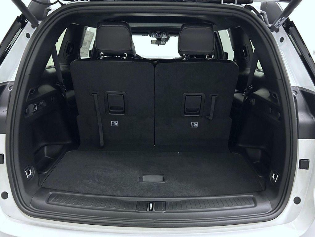 new 2025 Jeep Grand Cherokee L car, priced at $41,486