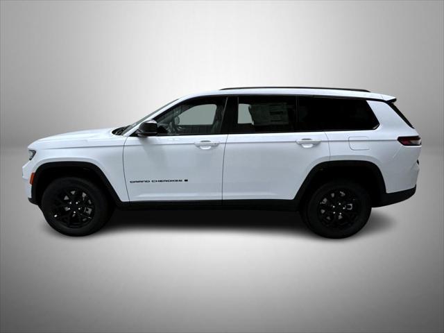 new 2025 Jeep Grand Cherokee L car, priced at $42,276