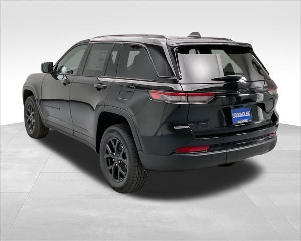 new 2025 Jeep Grand Cherokee car, priced at $41,180