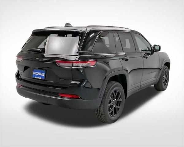 new 2025 Jeep Grand Cherokee car, priced at $40,809