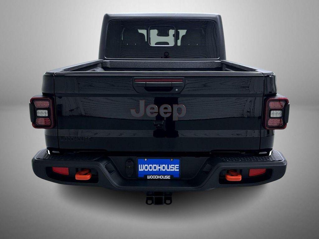 new 2025 Jeep Gladiator car, priced at $53,108