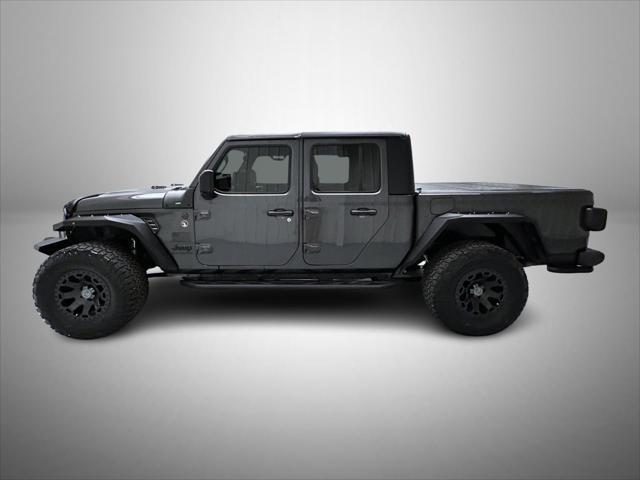 used 2022 Jeep Gladiator car, priced at $33,997