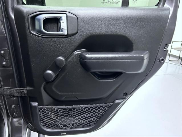 used 2022 Jeep Gladiator car, priced at $33,997
