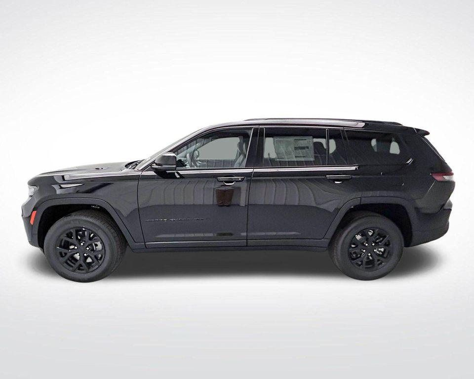 new 2025 Jeep Grand Cherokee L car, priced at $40,503
