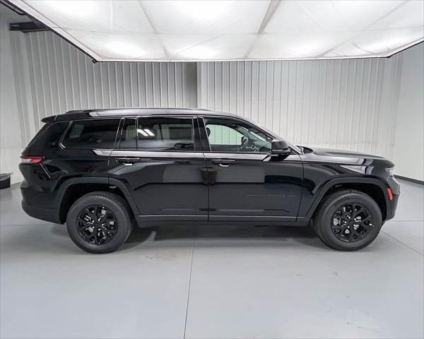 new 2025 Jeep Grand Cherokee L car, priced at $42,376