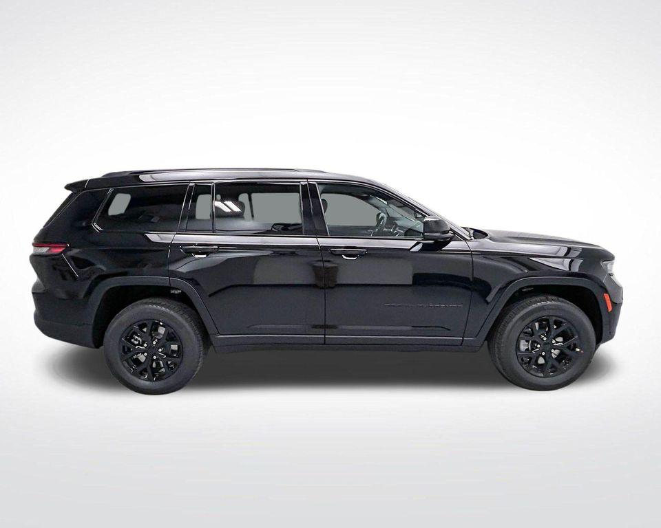new 2025 Jeep Grand Cherokee L car, priced at $40,503