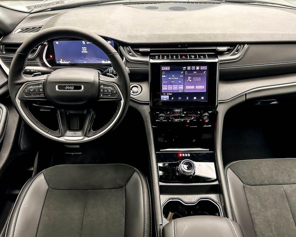 new 2025 Jeep Grand Cherokee L car, priced at $40,503
