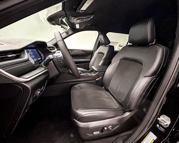 new 2025 Jeep Grand Cherokee L car, priced at $41,890