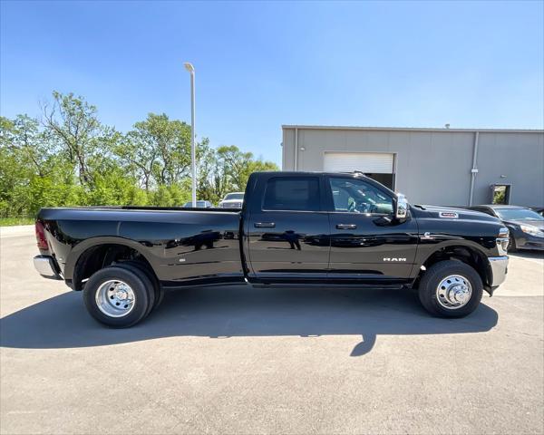 new 2025 Ram 3500 car, priced at $88,389