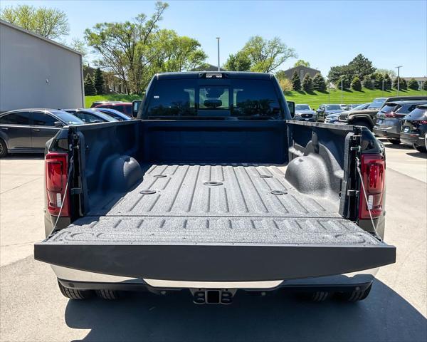 new 2025 Ram 3500 car, priced at $88,389