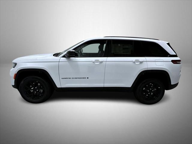 new 2025 Jeep Grand Cherokee car, priced at $40,104
