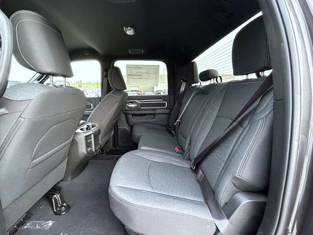 new 2025 Ram 3500 car, priced at $70,768