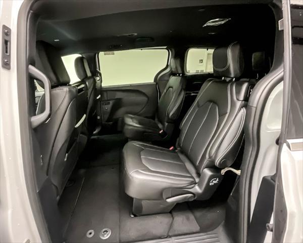 new 2025 Chrysler Pacifica car, priced at $46,104