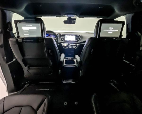 new 2025 Chrysler Pacifica car, priced at $46,104