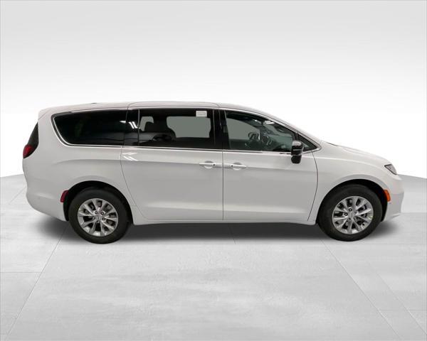 new 2025 Chrysler Pacifica car, priced at $46,104