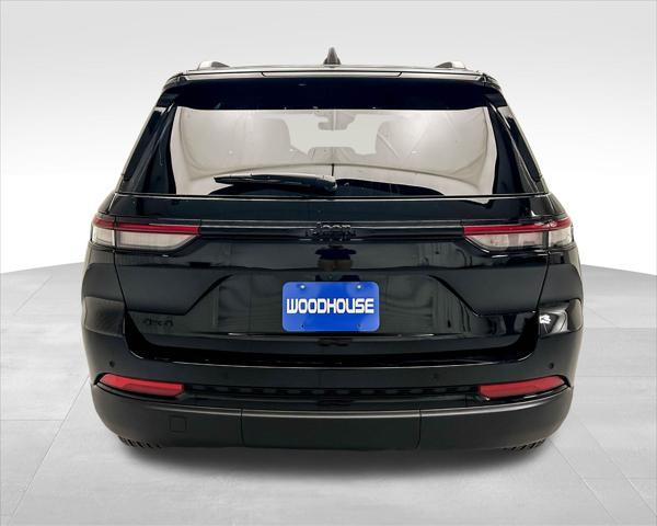 new 2025 Jeep Grand Cherokee car, priced at $40,730