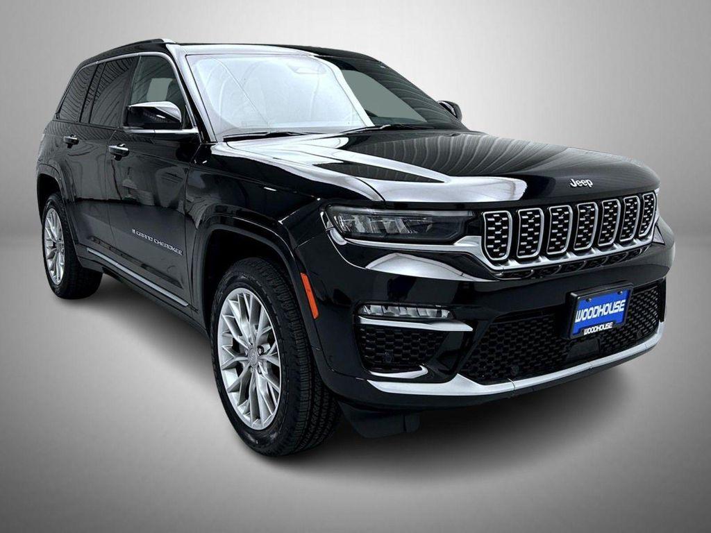 used 2023 Jeep Grand Cherokee car, priced at $44,259