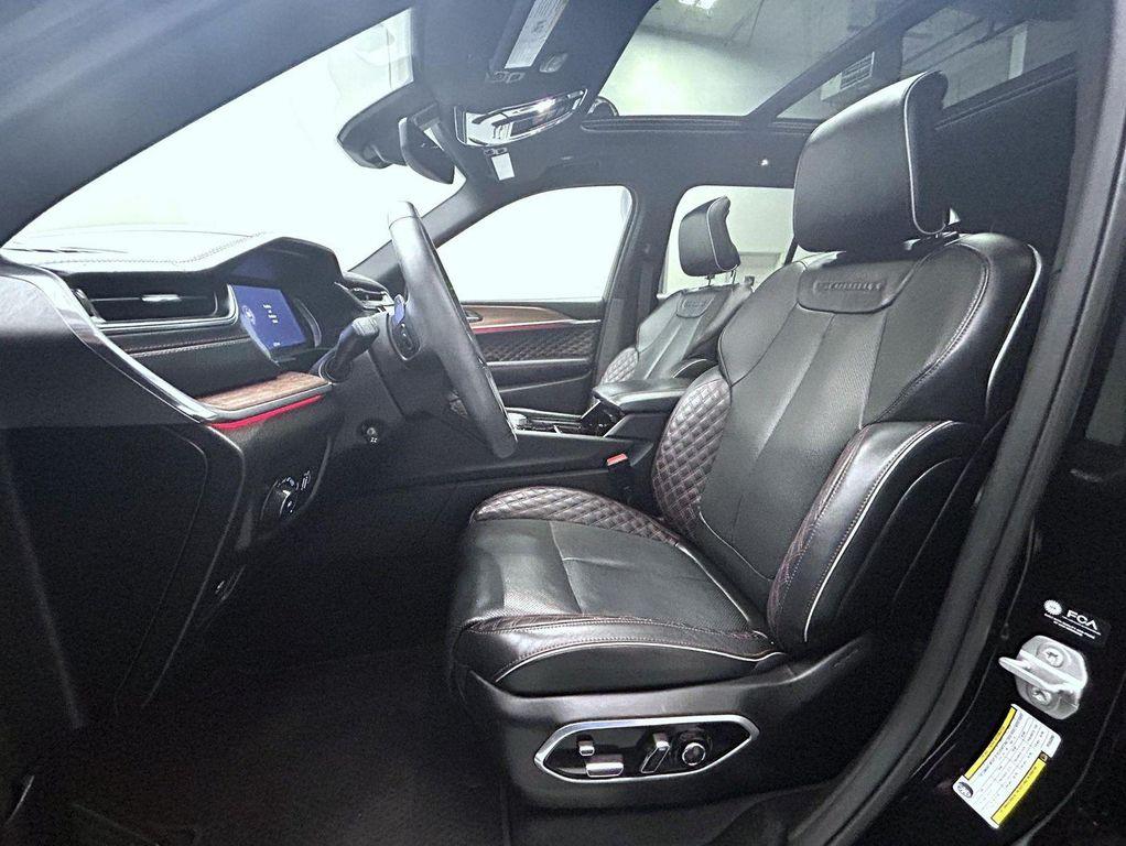 used 2023 Jeep Grand Cherokee car, priced at $44,259
