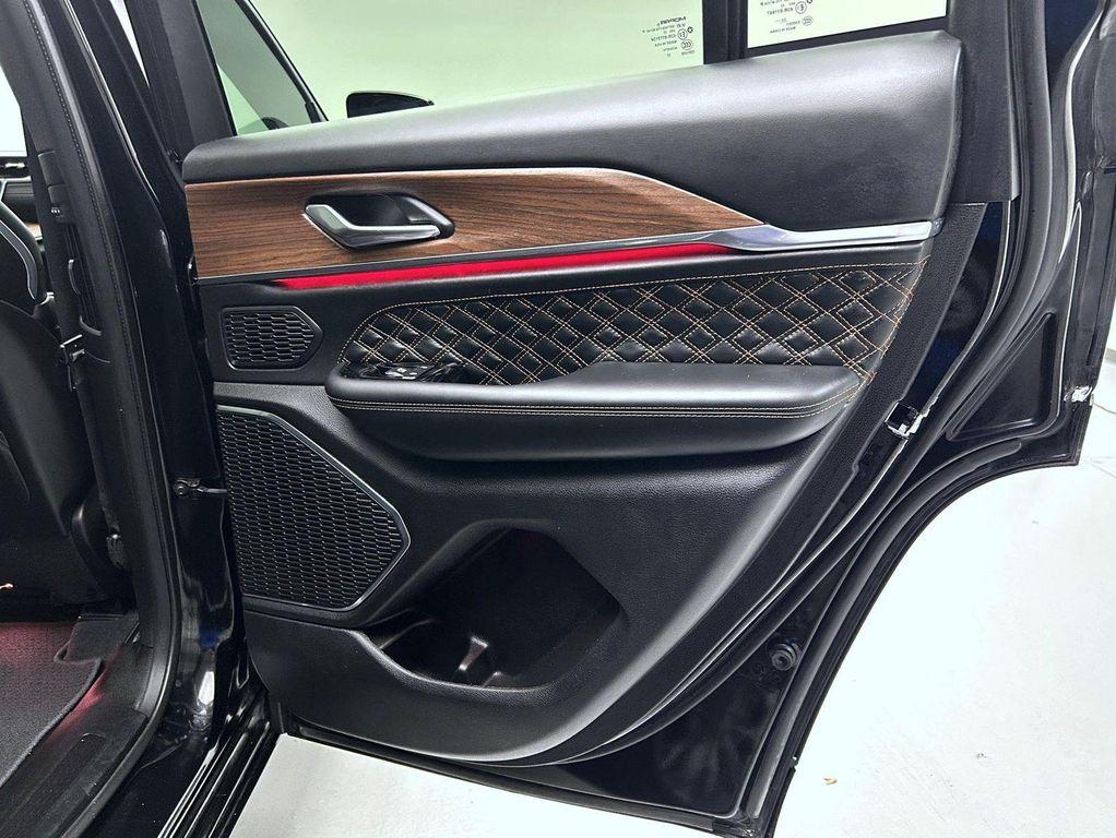 used 2023 Jeep Grand Cherokee car, priced at $44,259