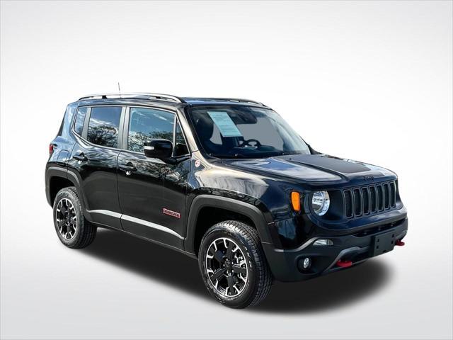 used 2023 Jeep Renegade car, priced at $25,304