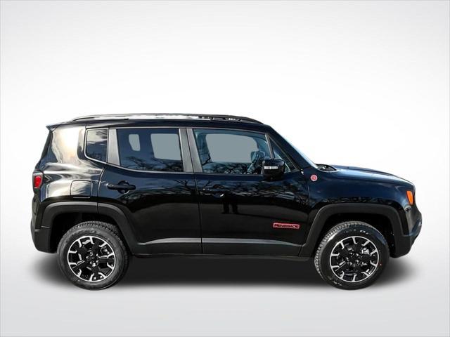 used 2023 Jeep Renegade car, priced at $25,304