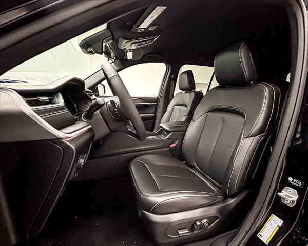 new 2025 Jeep Grand Cherokee car, priced at $39,974