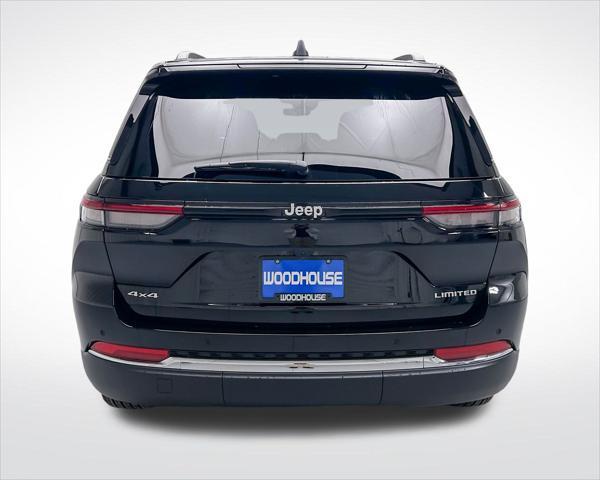 new 2025 Jeep Grand Cherokee car, priced at $41,980