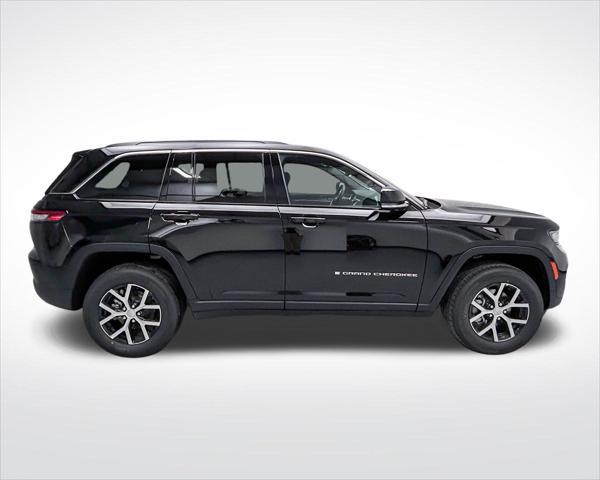 new 2025 Jeep Grand Cherokee car, priced at $41,980
