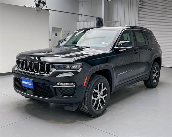 new 2025 Jeep Grand Cherokee car, priced at $41,980