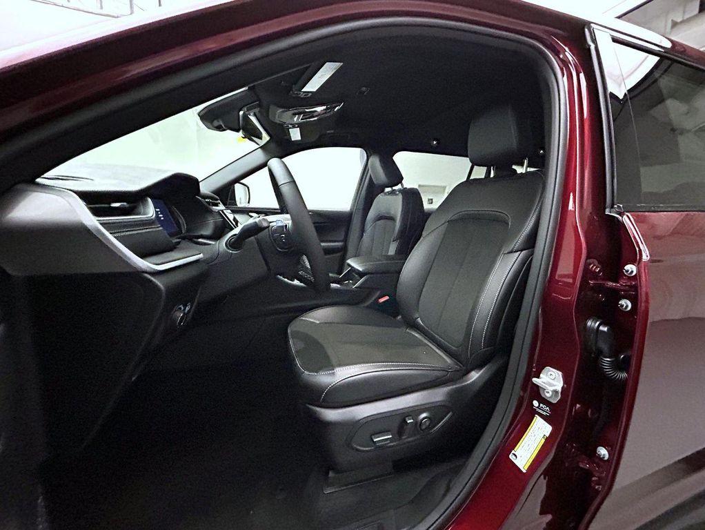 new 2025 Jeep Grand Cherokee L car, priced at $41,113