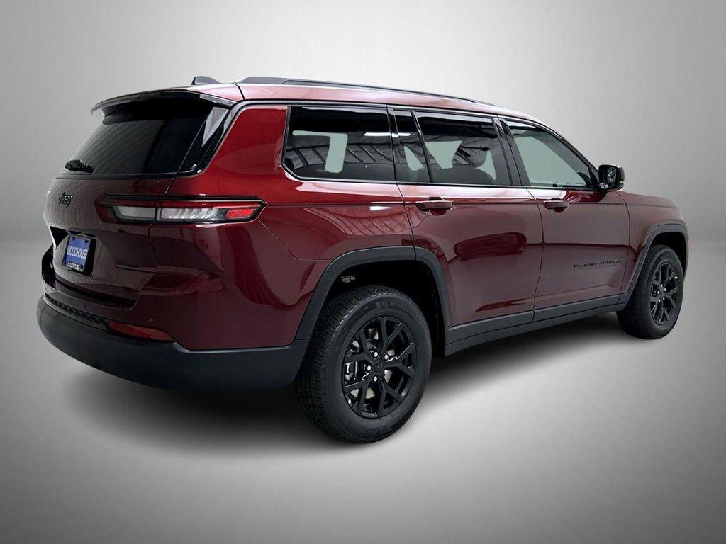 new 2025 Jeep Grand Cherokee L car, priced at $41,113
