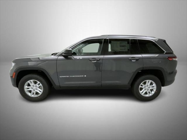 new 2025 Jeep Grand Cherokee car, priced at $37,742